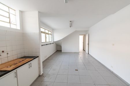 Casa à venda com 137m², 8 quartos e 6 vagasCozinha