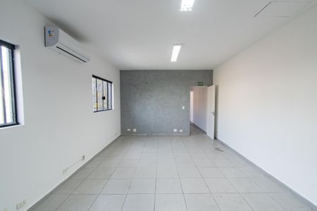 Casa à venda com 137m², 8 quartos e 6 vagasQuarto 1