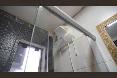 Casa para alugar com 180m², 3 quartos e 2 vagasBanheiro suíte 3