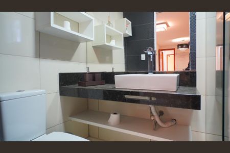 Casa para alugar com 180m², 3 quartos e 2 vagas Casa para alugar com 180m², 3 quartos e 2 vagasBanheiro suíte 2