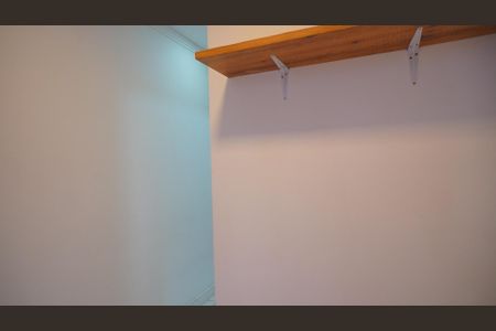 Casa para alugar com 180m², 3 quartos e 2 vagas Casa para alugar com 180m², 3 quartos e 2 vagasCloset