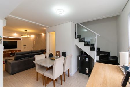 Casa de condomínio à venda com 82m², 2 quartos e 2 vagas Casa de condomínio à venda com 82m², 2 quartos e 2 vagasCozinha