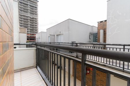 Casa de condomínio à venda com 82m², 2 quartos e 2 vagas Casa de condomínio à venda com 82m², 2 quartos e 2 vagasVaranda da Suíte 2