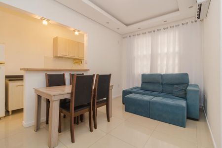 Sala de apartamento para alugar com 1 quarto, 45m² em Centro Histórico, Porto Alegre