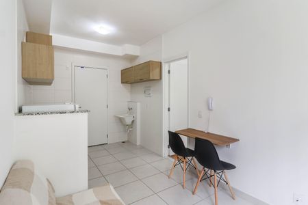 Apartamento à venda com 25m², 1 quarto e sem vaga Apartamento à venda com 25m², 1 quarto e sem vagaSala