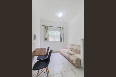 Apartamento à venda com 25m², 1 quarto e sem vaga Apartamento à venda com 25m², 1 quarto e sem vagaSala