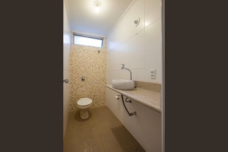 Apartamento à venda com 160m², 3 quartos e 3 vagas Apartamento à venda com 160m², 3 quartos e 3 vagasLavabo