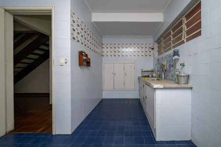 Casa à venda com 188m², 4 quartos e 2 vagas Casa à venda com 188m², 4 quartos e 2 vagasCozinha