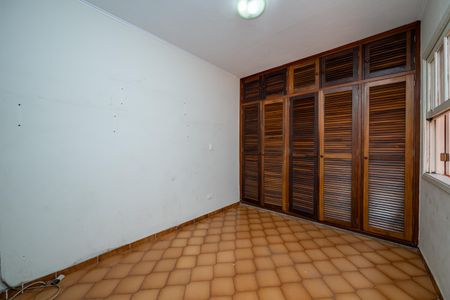 Casa à venda com 188m², 4 quartos e 2 vagas Casa à venda com 188m², 4 quartos e 2 vagasQuarto 3