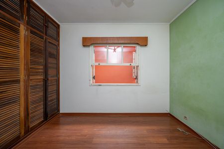 Casa à venda com 188m², 4 quartos e 2 vagas Casa à venda com 188m², 4 quartos e 2 vagasQuarto 1