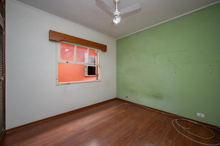 Casa à venda com 188m², 4 quartos e 2 vagas Casa à venda com 188m², 4 quartos e 2 vagasQuarto 1