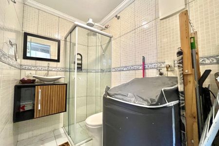 Banheiro de kitnet/studio para alugar com 1 quarto, 25m² em Jabaquara, São Paulo