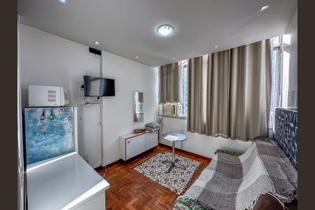 Kitnet/Studio para alugar com 1 quarto, 35m² em Centro, Rio de Janeiro