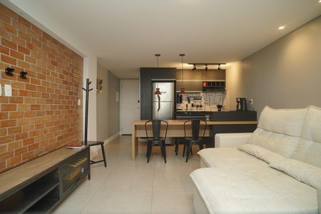 Studio à venda com 38m², 1 quarto e 1 vaga Studio à venda com 38m², 1 quarto e 1 vagaSala