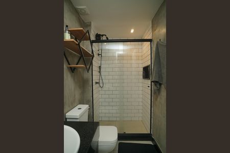 Studio à venda com 38m², 1 quarto e 1 vaga Studio à venda com 38m², 1 quarto e 1 vagaBanheiro