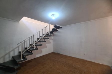 Casa à venda com 131m², 2 quartos e 4 vagasSala 1