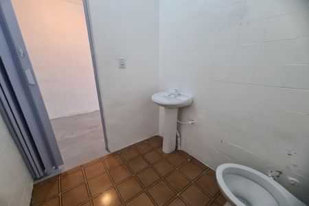 Casa à venda com 131m², 2 quartos e 4 vagasBanheiro 1