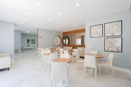 Apartamento para alugar com 34m², 1 quarto e sem vaga Apartamento para alugar com 34m², 1 quarto e sem vagaÁrea comum - Salão de festas