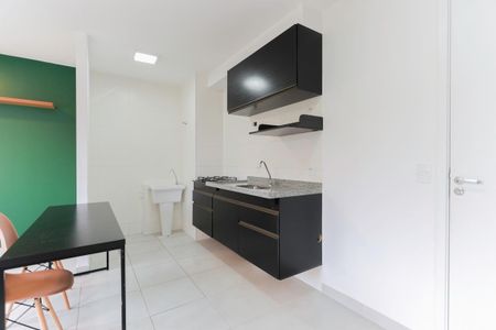 Apartamento para alugar com 34m², 1 quarto e sem vaga Apartamento para alugar com 34m², 1 quarto e sem vagaCozinha e área de serviço