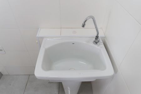 Apartamento para alugar com 34m², 1 quarto e sem vaga Apartamento para alugar com 34m², 1 quarto e sem vagaCozinha e área de serviço