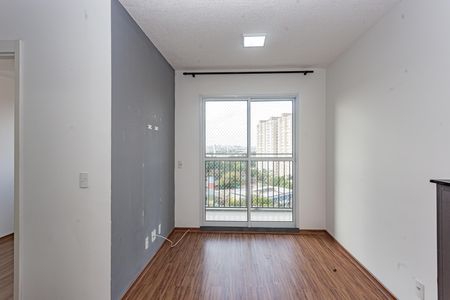 Sala de apartamento para alugar com 2 quartos, 41m² em Jardim Santa Emília, São Paulo