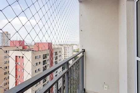 Varanda de apartamento para alugar com 2 quartos, 41m² em Jardim Santa Emília, São Paulo