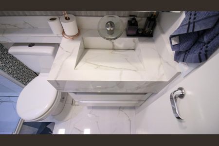 Apartamento à venda com 65m², 2 quartos e 1 vagaBanheiro