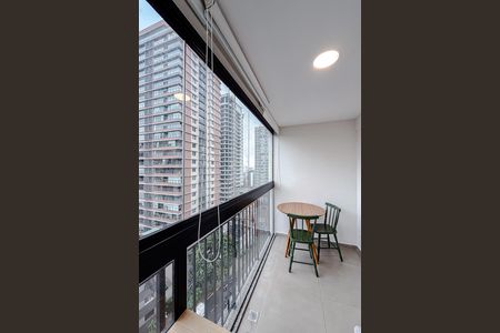Varanda de kitnet/studio para alugar com 1 quarto, 28m² em Vila Mariana, São Paulo