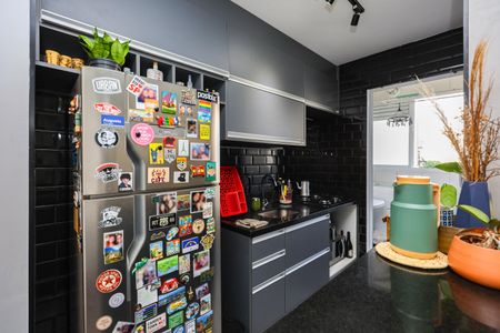 Cozinha de apartamento à venda com 2 quartos, 55m² em Jardim Caboré, São Paulo
