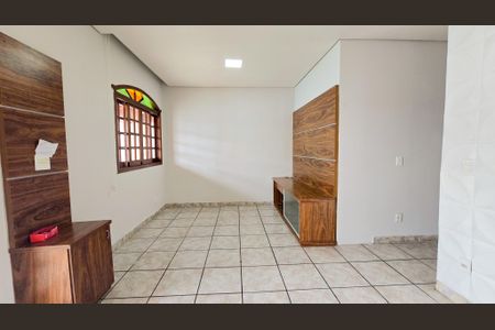 Casa para alugar com 3 quartos, 105m² em Jardim Leblon, Belo Horizonte