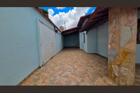 Casa à venda com 105m², 3 quartos e 4 vagas Casa à venda com 105m², 3 quartos e 4 vagasÁrea comum