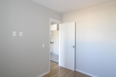 Quarto 2 de apartamento para alugar com 2 quartos, 37m² em Vila Inglesa, São Paulo