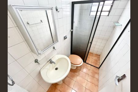 Casa à venda com 90m², 2 quartos e 2 vagasBanheiro
