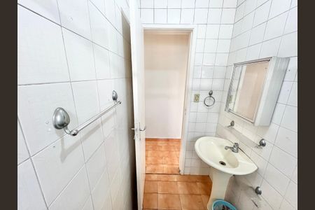 Casa à venda com 90m², 2 quartos e 2 vagasBanheiro