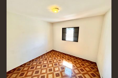 Quarto 1 de casa para alugar com 2 quartos, 90m² em Vila Ester (zona Norte), São Paulo