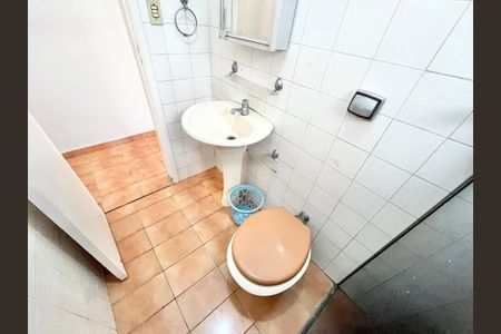 Casa à venda com 90m², 2 quartos e 2 vagasBanheiro
