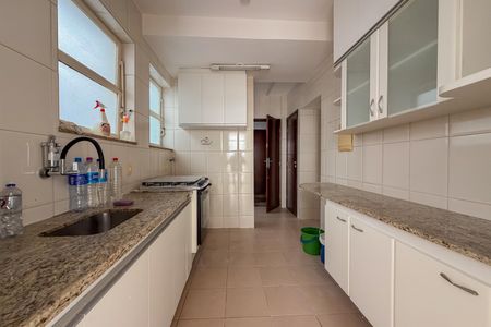 Apartamento à venda com 134m², 3 quartos e 1 vaga