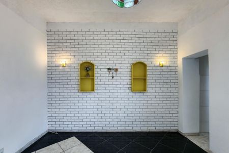Apartamento à venda com 81m², 2 quartos e sem vagaSala 