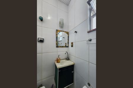 Apartamento à venda com 81m², 2 quartos e sem vagaBanheiro 