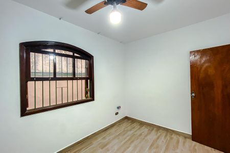 Casa à venda com 238m², 3 quartos e 8 vagasQuarto 1