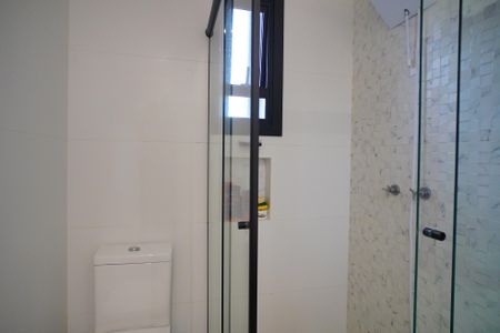 Casa de condomínio à venda com 129m², 3 quartos e 1 vagaBanheiro da Suíte