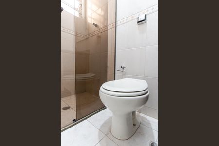 Casa de condomínio à venda com 157m², 3 quartos e 3 vagasBanheiro