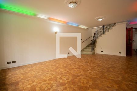 Casa à venda com 3 quartos, 120m² em Vila Mariana, São Paulo