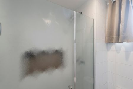 Apartamento para alugar com 74m², 2 quartos e 2 vagas Apartamento para alugar com 74m², 2 quartos e 2 vagasBanheiro