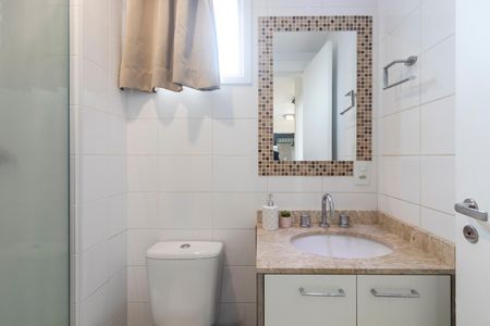 Apartamento para alugar com 74m², 2 quartos e 2 vagas Apartamento para alugar com 74m², 2 quartos e 2 vagasBanheiro
