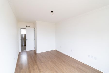 Casa à venda com 165m², 3 quartos e 2 vagas Casa à venda com 165m², 3 quartos e 2 vagasSuíte