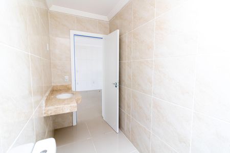 Casa à venda com 165m², 3 quartos e 2 vagas Casa à venda com 165m², 3 quartos e 2 vagasBanheiro Social