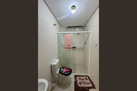 Casa de condomínio para alugar com 55m², 1 quarto e 1 vaga Casa de condomínio para alugar com 55m², 1 quarto e 1 vagaBanheiro social