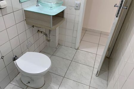 Apartamento para alugar com 65m², 1 quarto e sem vaga Apartamento para alugar com 65m², 1 quarto e sem vagaBanheiro social