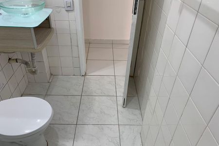 Apartamento para alugar com 65m², 1 quarto e sem vaga Apartamento para alugar com 65m², 1 quarto e sem vagaBanheiro social